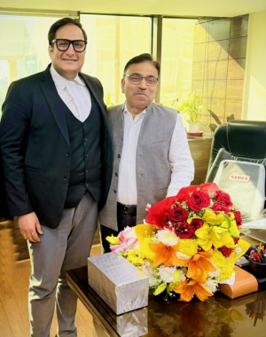 With Sr. Adv. N. Hariharan